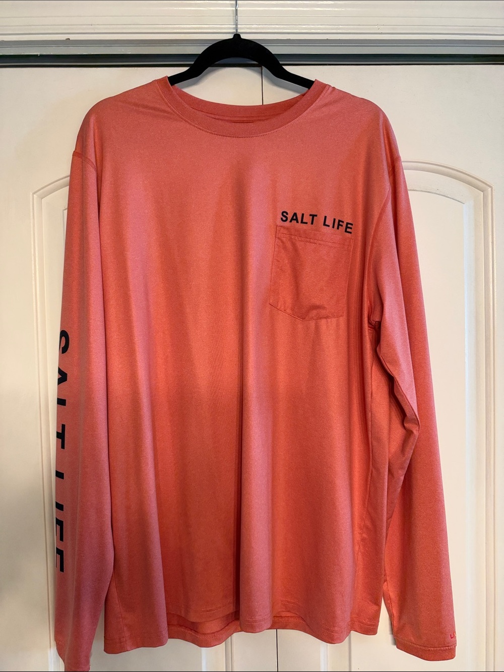 Salt Life Long-Sleeve Pocket Tee in Coral Pink